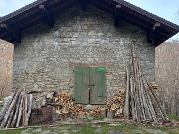 casa indipendente in vendita a Pievepelago