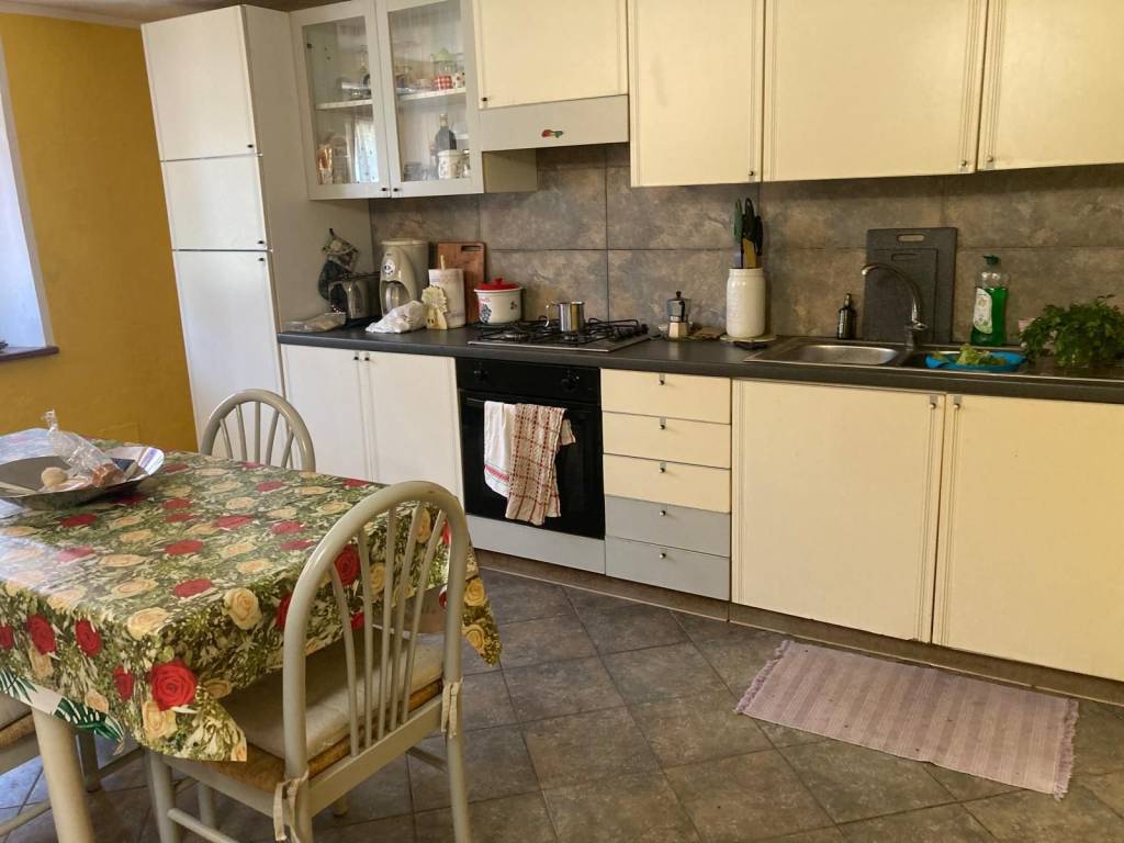 casa indipendente in vendita a Pievepelago