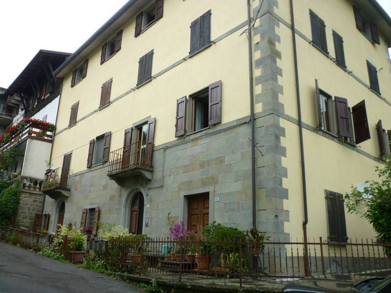 appartamento in vendita a Pievepelago in zona Sant'Andrea Pelago