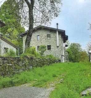 appartamento in vendita a Pievepelago in zona Sant'Anna Pelago