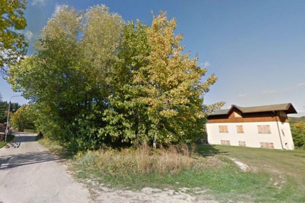 terreno edificabile in vendita a Pievepelago