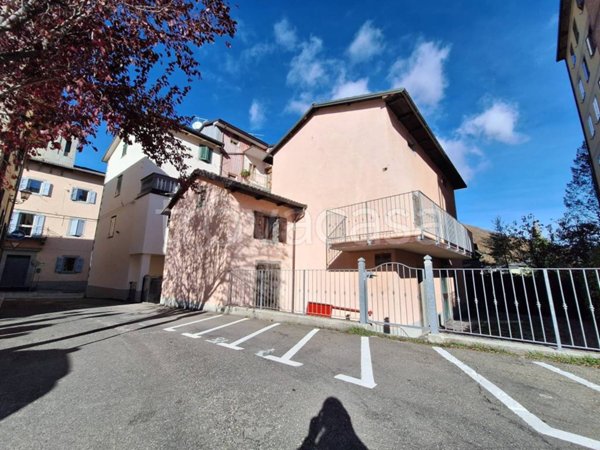 casa indipendente in vendita a Pievepelago