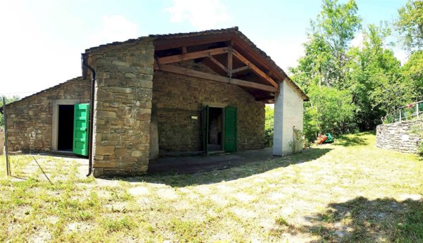 casa indipendente in vendita a Pievepelago