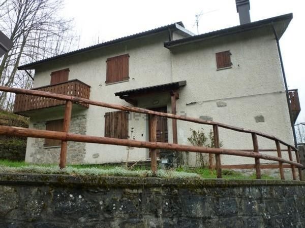appartamento in vendita a Pievepelago in zona Sant'Anna Pelago