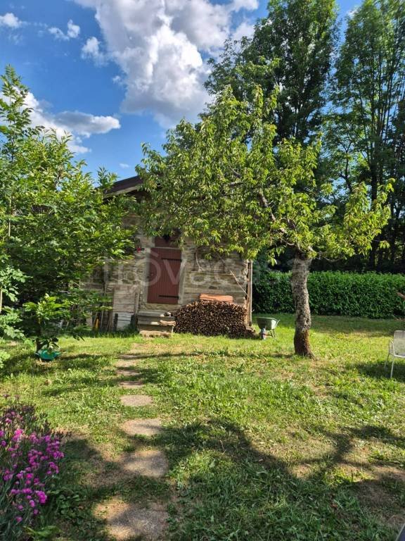 appartamento in vendita a Pievepelago in zona Sant'Andrea Pelago