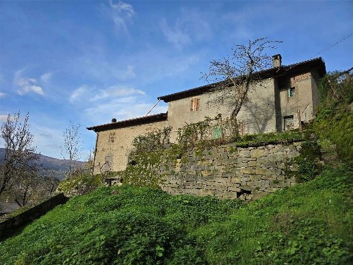 casa semindipendente in vendita a Pievepelago