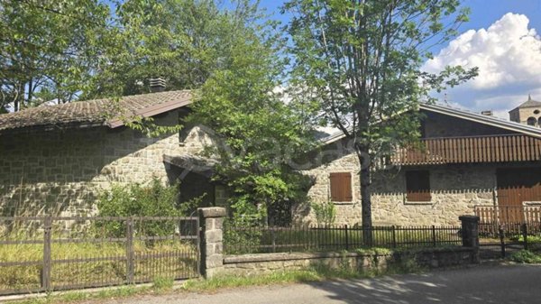 casa indipendente in vendita a Pievepelago in zona Sant'Andrea Pelago