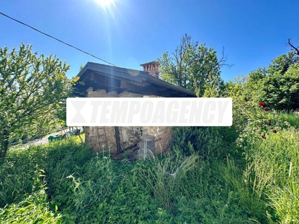 casa indipendente in vendita a Polinago