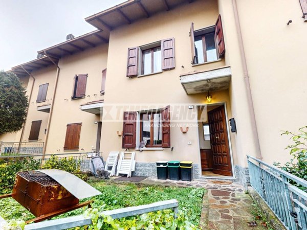 casa indipendente in vendita a Polinago