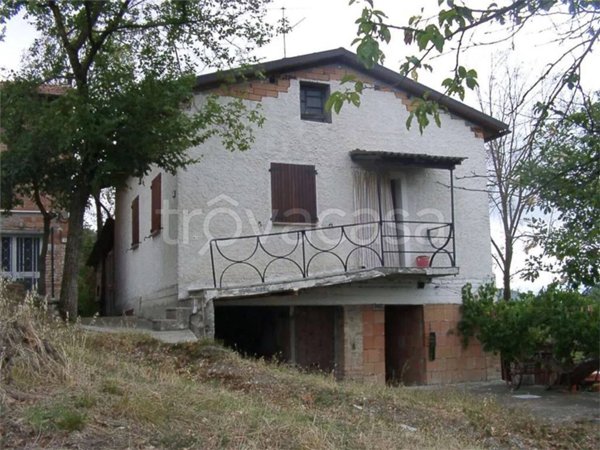 casa indipendente in vendita a Polinago
