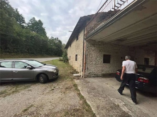 casa indipendente in vendita a Polinago