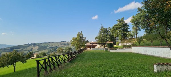 locale di sgombero in vendita a Polinago