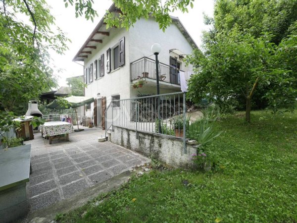 casa indipendente in vendita a Polinago
