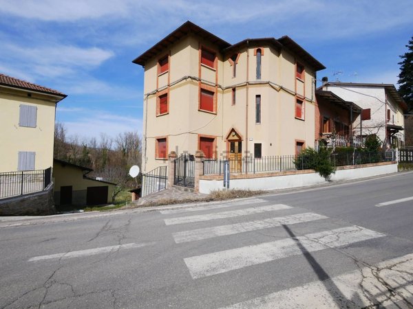 casa indipendente in vendita a Polinago in zona Talbignano