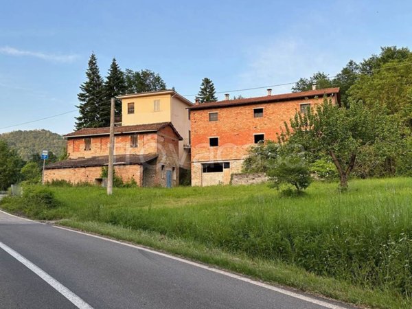 casa indipendente in vendita a Polinago