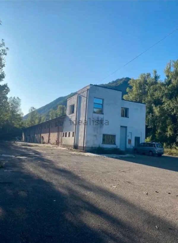 ufficio in vendita a Polinago