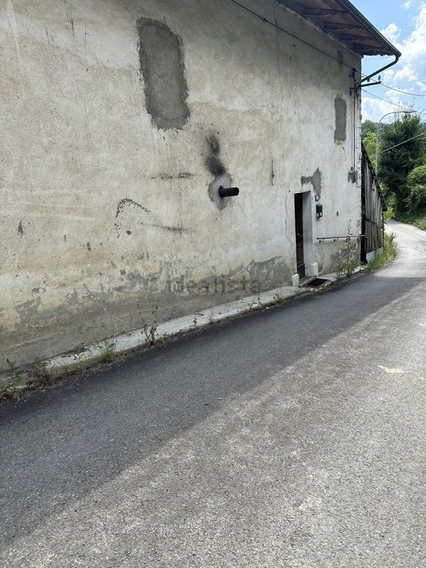 quadrivano in vendita a Polinago