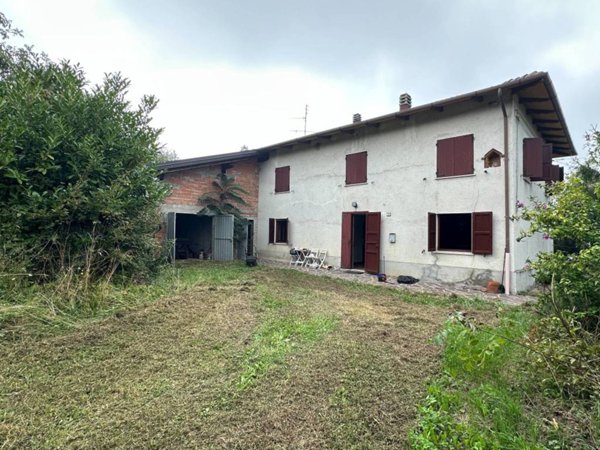 casa indipendente in vendita a Polinago