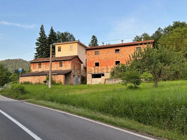 casa indipendente in vendita a Polinago