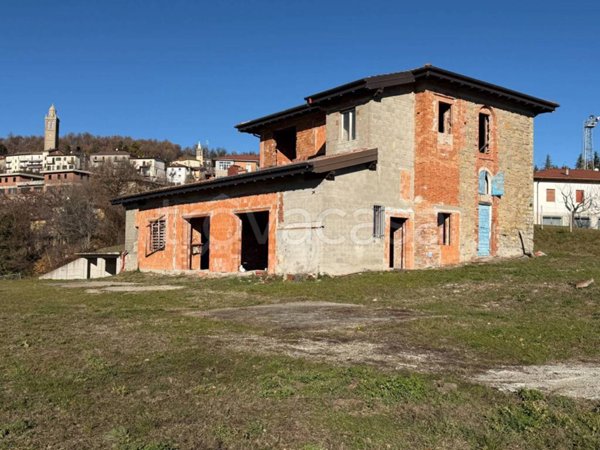 casa indipendente in vendita a Polinago