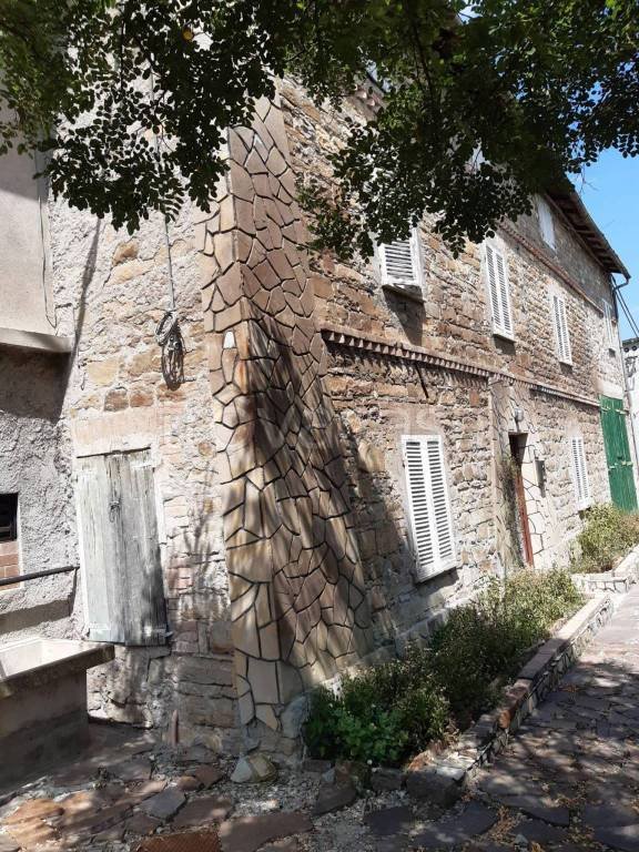 casa indipendente in vendita a Polinago