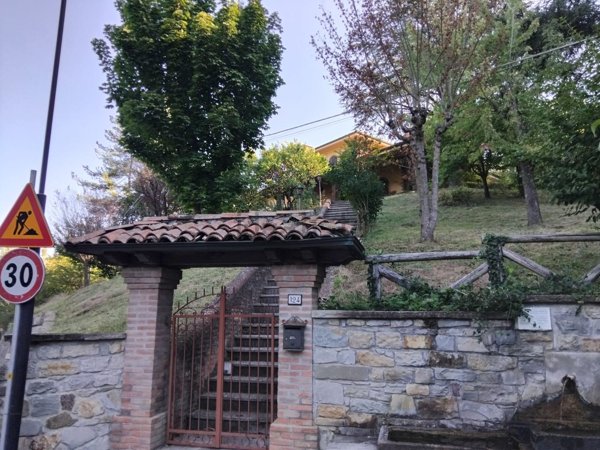 casa indipendente in vendita a Polinago in zona Talbignano