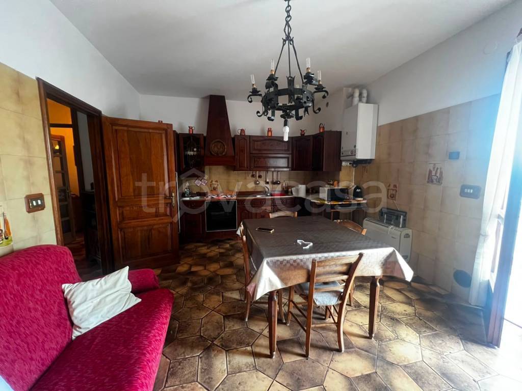 casa indipendente in vendita a Polinago