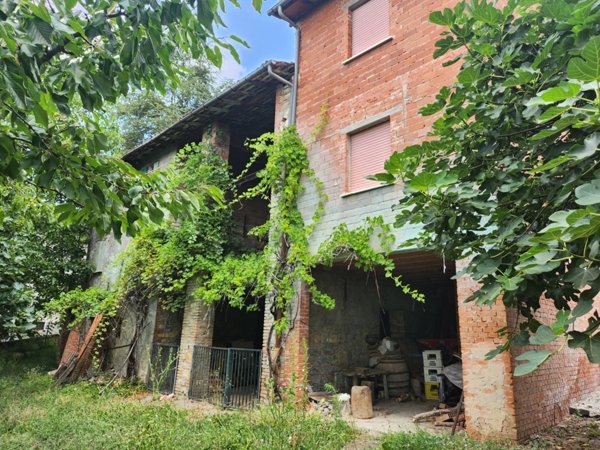 casale in vendita a Prignano sulla Secchia in zona Castelvecchio