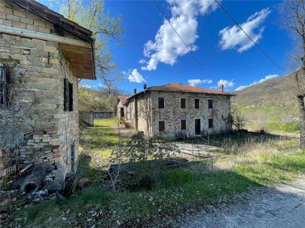 esavano in vendita a Prignano sulla Secchia