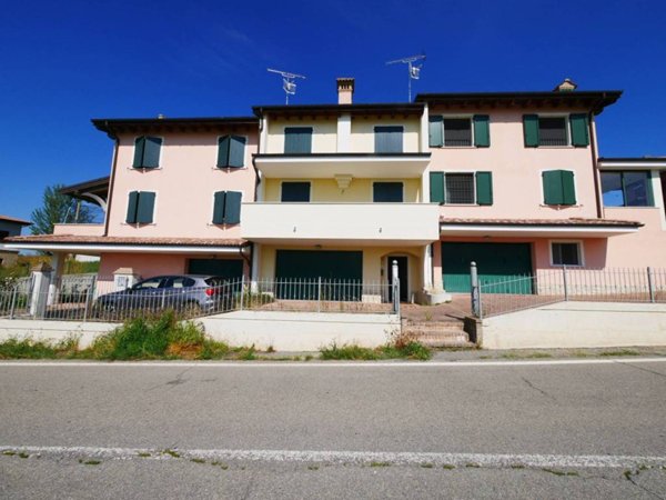 casa indipendente in vendita a Prignano sulla Secchia