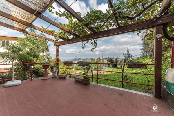 casa indipendente in vendita a Prignano sulla Secchia in zona Montebaranzone