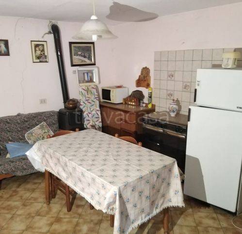 casa indipendente in vendita a Prignano sulla Secchia in zona Castelvecchio