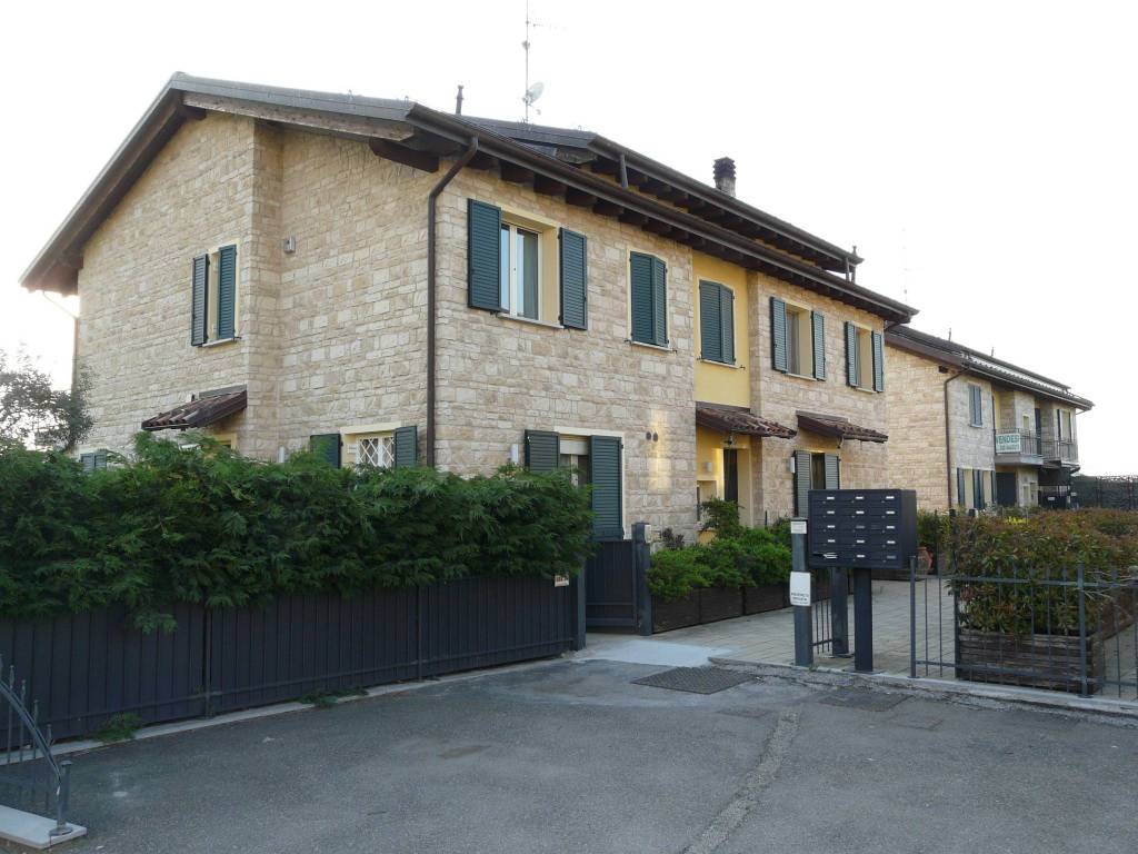 casa indipendente in vendita a Prignano sulla Secchia in zona Pescarola