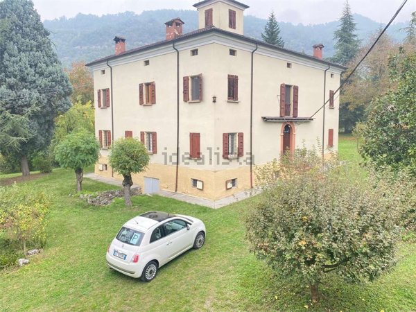 casa indipendente in vendita a Prignano sulla Secchia in zona Castelvecchio