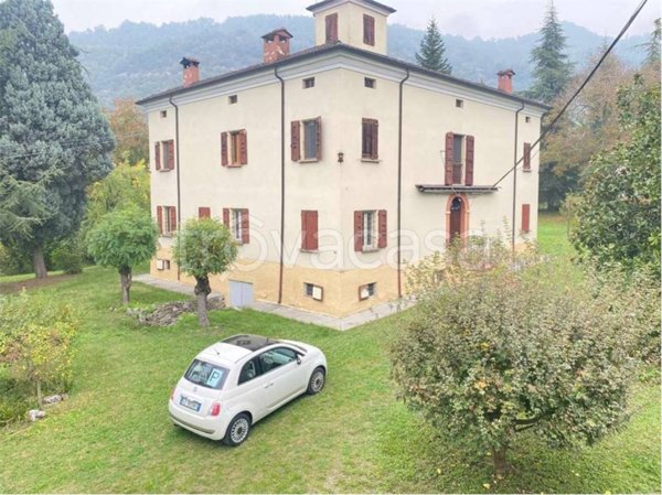 casa indipendente in vendita a Prignano sulla Secchia in zona Castelvecchio