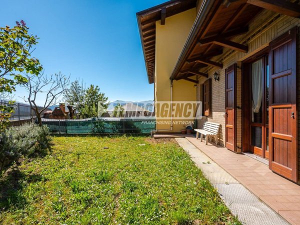 casa indipendente in vendita a Prignano sulla Secchia