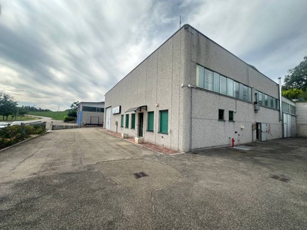 capannone in vendita a Prignano sulla Secchia