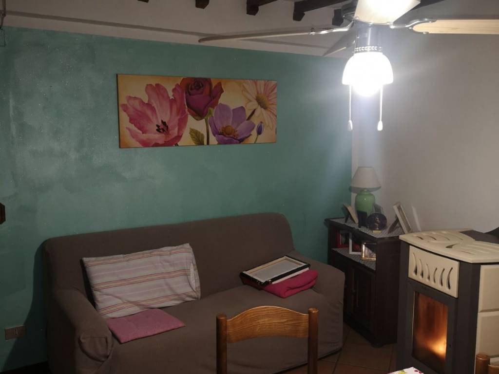 casa indipendente in vendita a Prignano sulla Secchia in zona Castelvecchio