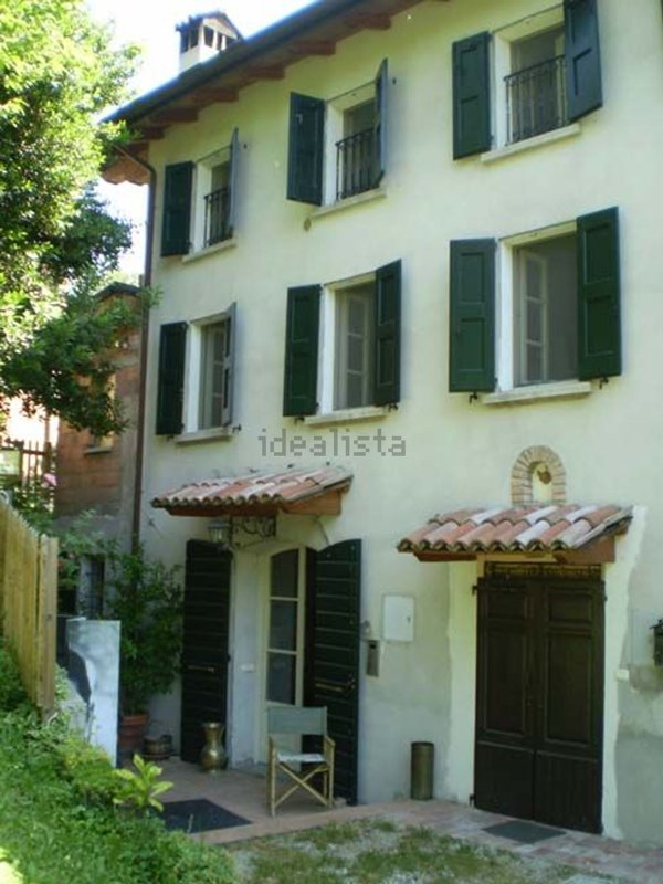 casa indipendente in vendita a Prignano sulla Secchia