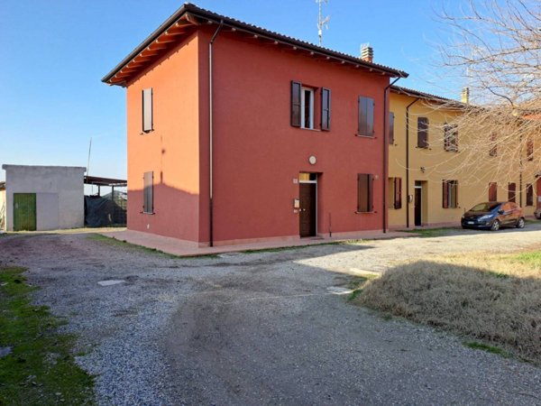 casa indipendente in vendita a Ravarino