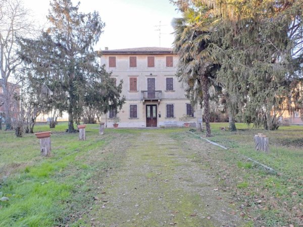 casa indipendente in vendita a Ravarino in zona Rami