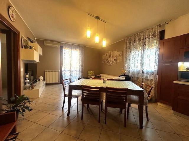 appartamento in vendita a Ravarino in zona Rami