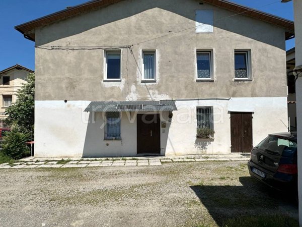 casa indipendente in vendita a Ravarino in zona Casoni