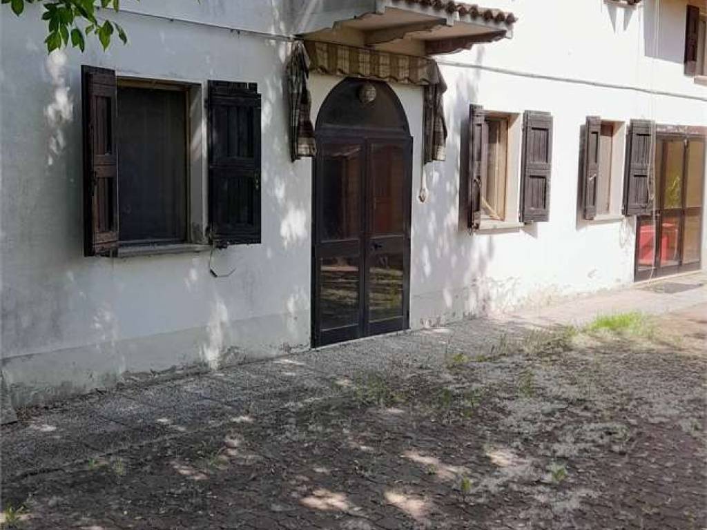 casa indipendente in vendita a Ravarino