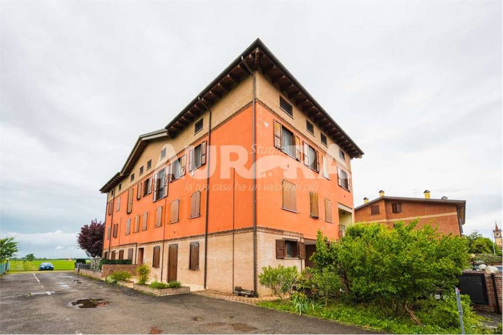 appartamento in vendita a Ravarino in zona Stuffione