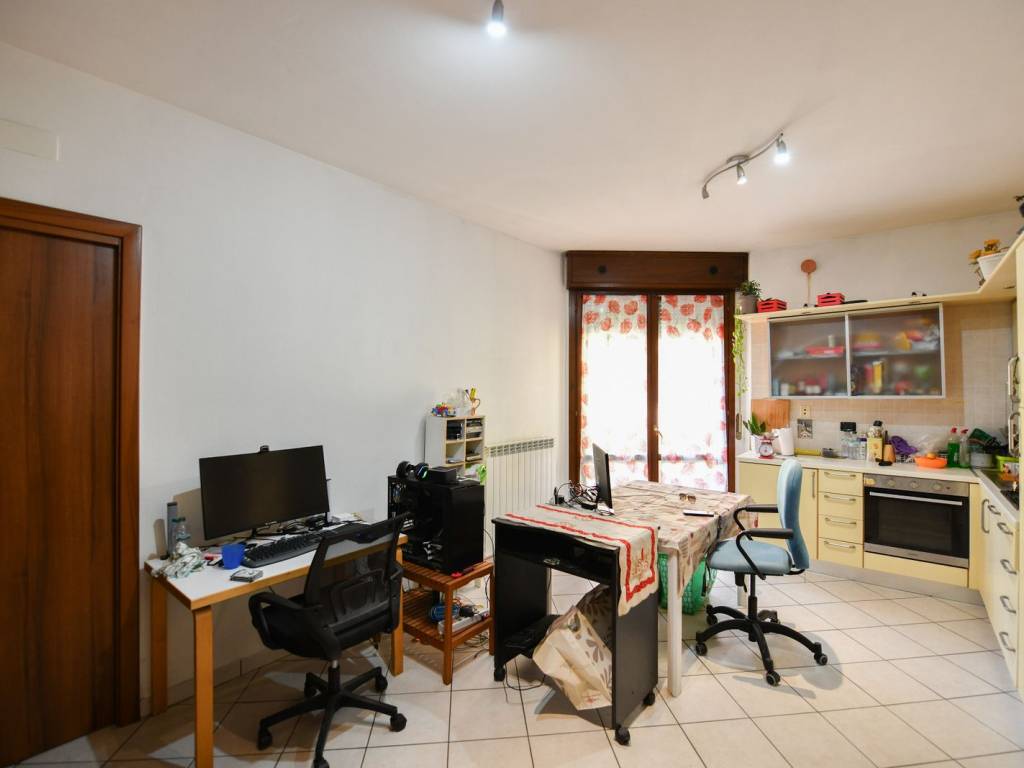 appartamento in vendita a Ravarino in zona Stuffione