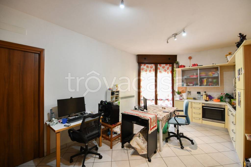 appartamento in vendita a Ravarino in zona Stuffione