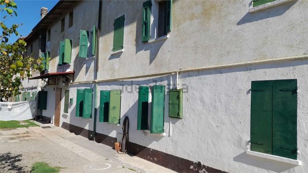 casa semindipendente in vendita a Ravarino