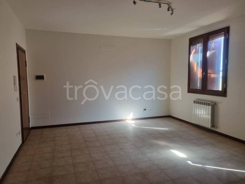 appartamento in vendita a Ravarino in zona Stuffione