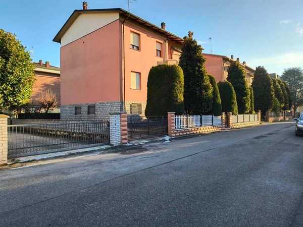 appartamento in vendita a Ravarino in zona Rami